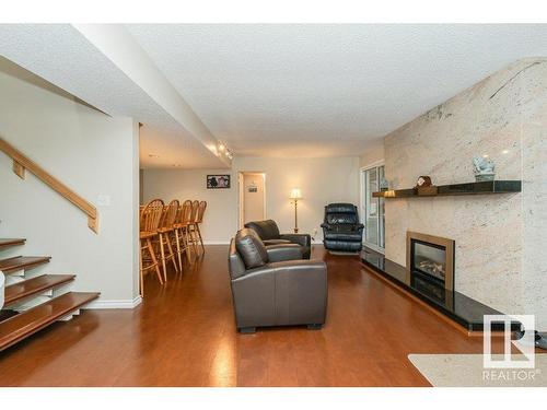 10508 102 Av, Fort Saskatchewan, AB 