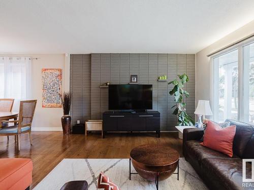 9749 143 Street, Edmonton, AB - Indoor Photo Showing Living Room