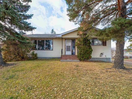 4928 49 St, Lamont, AB 