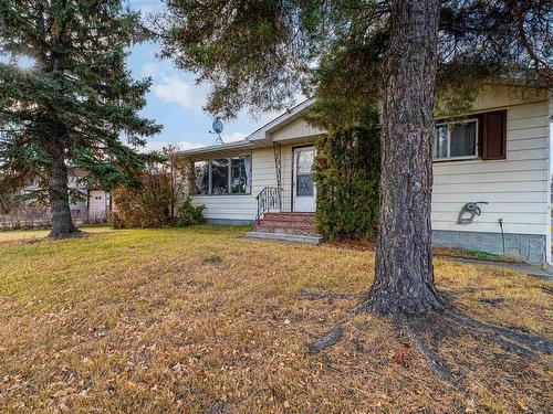 4928 49 St, Lamont, AB 