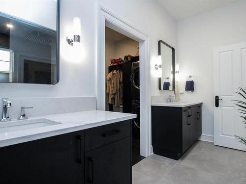 438 Estate Drive, Sherwood Park, AB - Indoor Photo Showing Bathroom