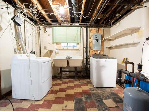 12106 81 Street, Edmonton, AB - Indoor Photo Showing Laundry Room