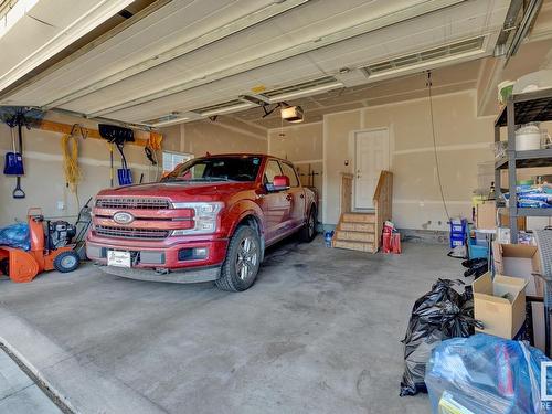 7731 Getty Wynd, Edmonton, AB - Indoor Photo Showing Garage