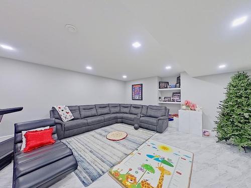 16611 9 St, Edmonton, AB - Indoor Photo Showing Basement