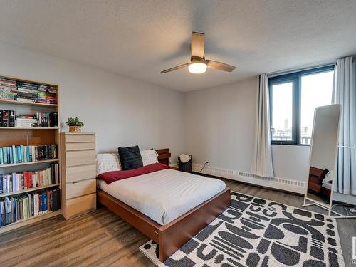 1206 10145 109 Street, Edmonton, AB - Indoor Photo Showing Bedroom