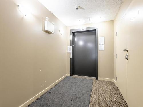 309 3207 James Mowatt Trail, Edmonton, AB - Indoor Photo Showing Other Room