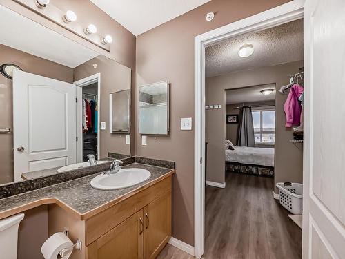 403 5340 199 Street, Edmonton, AB - Indoor Photo Showing Bathroom