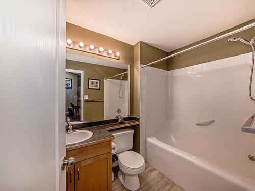 403 5340 199 Street, Edmonton, AB - Indoor Photo Showing Bathroom