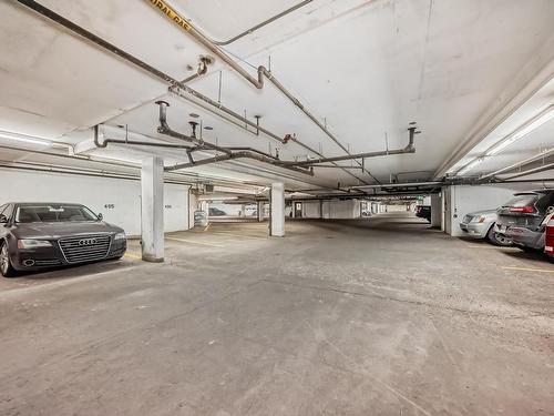 403 5340 199 Street, Edmonton, AB - Indoor Photo Showing Garage