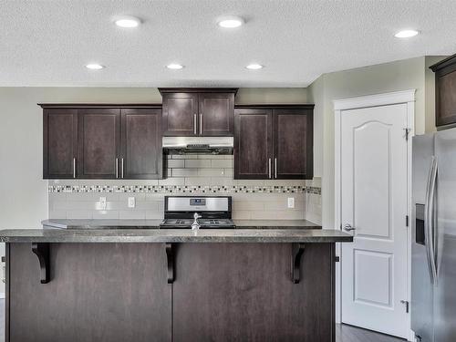 5325 15 Avenue, Edmonton, AB - Indoor Photo Showing Kitchen