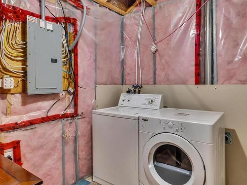 5325 15 Avenue, Edmonton, AB - Indoor Photo Showing Laundry Room