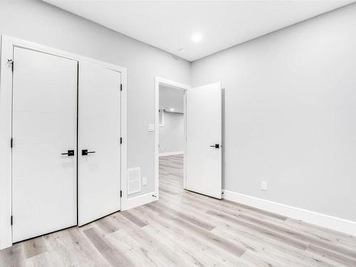 1740 18 Street, Edmonton, AB - Indoor Photo Showing Other Room