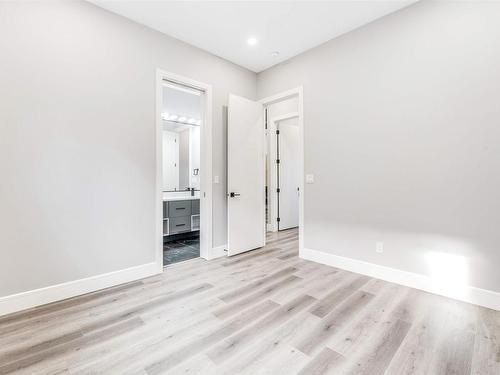 1740 18 Street, Edmonton, AB - Indoor Photo Showing Other Room