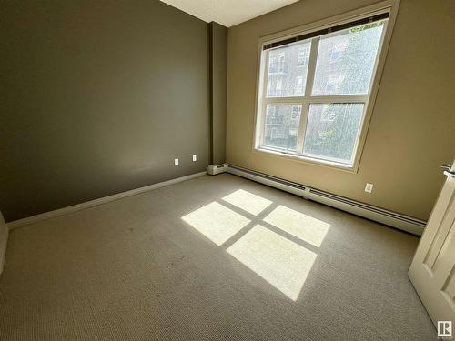 1-212 4245 139 Avenue, Edmonton, AB - Indoor Photo Showing Other Room