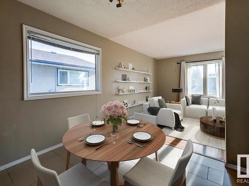 4208 104 Avenue, Edmonton, AB - Indoor Photo Showing Dining Room