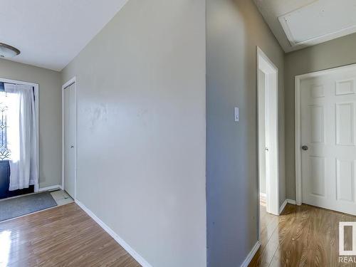 4208 104 Avenue, Edmonton, AB - Indoor Photo Showing Other Room