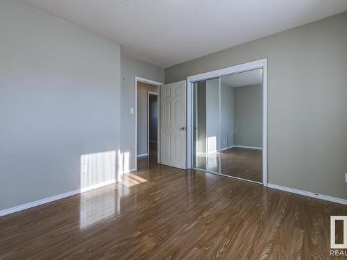 4208 104 Avenue, Edmonton, AB - Indoor Photo Showing Other Room