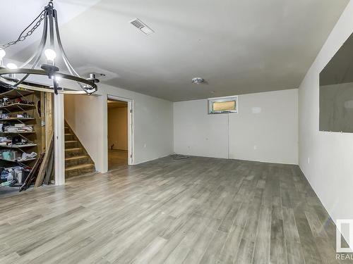 4208 104 Avenue, Edmonton, AB - Indoor