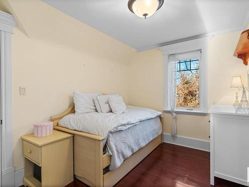 13415 103 Avenue, Edmonton, AB - Indoor Photo Showing Bedroom