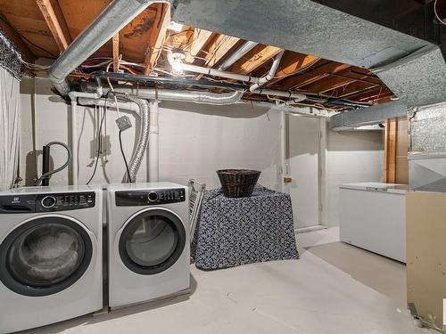 13415 103 Avenue, Edmonton, AB - Indoor Photo Showing Laundry Room