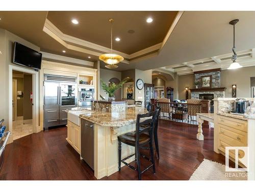 37 Riverridge Road, Rural Sturgeon County, AB - Indoor Photo Showing Kitchen