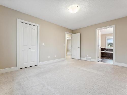 3915 Agar Court, Edmonton, AB - Indoor Photo Showing Other Room