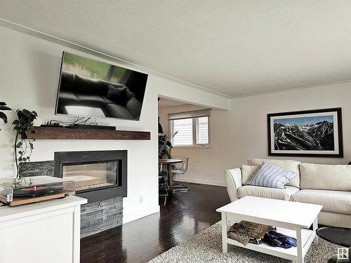 9535 148 Street, Edmonton, AB - Indoor Photo Showing Living Room With Fireplace