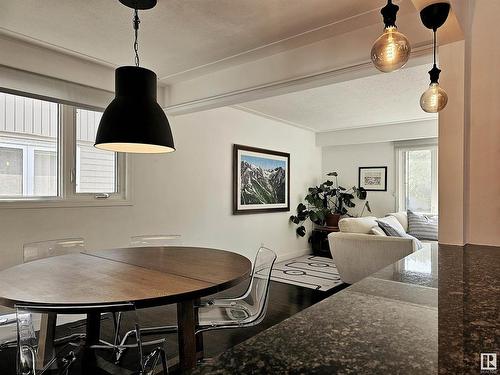 9535 148 Street, Edmonton, AB - Indoor Photo Showing Dining Room