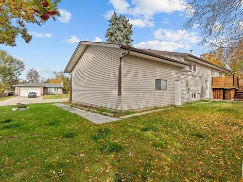 4 Madison St, Spruce Grove, AB 