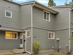 #43 4610 17 AV NW  Edmonton, AB T6L 5T1