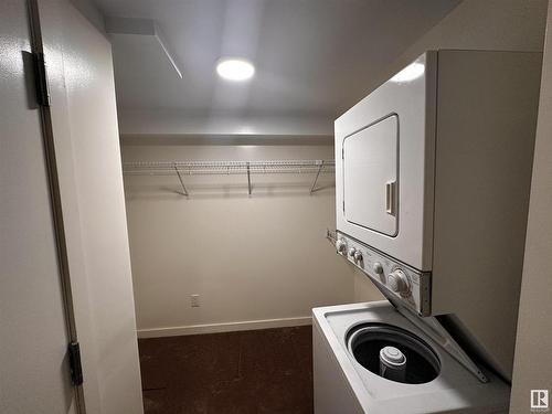 11836 95 Street, Edmonton, AB - Indoor Photo Showing Laundry Room