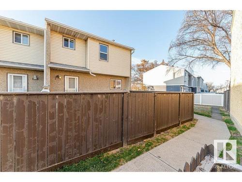 436 Hermitage Rd Nw, Edmonton, AB 