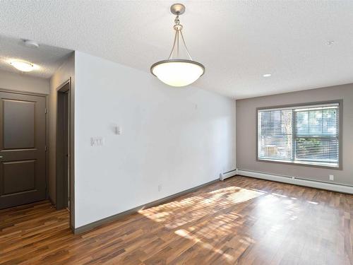 104 103 Ambleside Drive, Edmonton, AB - Indoor Photo Showing Other Room