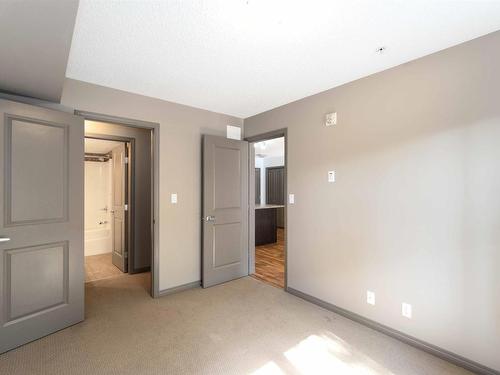 104 103 Ambleside Drive, Edmonton, AB - Indoor Photo Showing Other Room