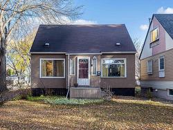 11549 88 ST NW  Edmonton, AB T5B 3R2