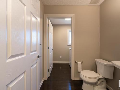 103 655 Tamarack Road, Edmonton, AB - Indoor Photo Showing Bathroom