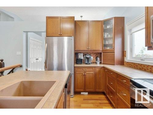 14 Hunter Court, Sherwood Park, AB - Indoor Photo Showing Kitchen With Double Sink