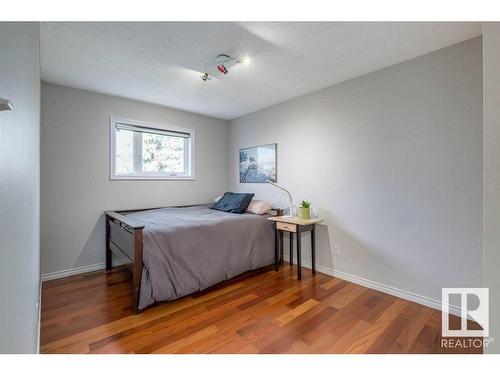 14 Hunter Court, Sherwood Park, AB - Indoor Photo Showing Bedroom