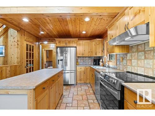 409 1414 Hwy 37, Rural Lac Ste. Anne County, AB - Indoor Photo Showing Kitchen