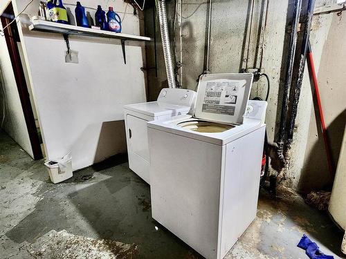 57365 Range Road 134, Rural Smoky Lake County, AB - Indoor Photo Showing Laundry Room