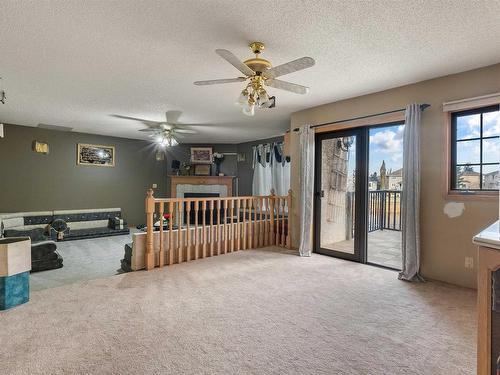 15719 77 Street, Edmonton, AB - Indoor Photo Showing Other Room