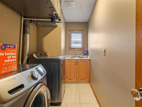 15719 77 Street, Edmonton, AB - Indoor Photo Showing Laundry Room