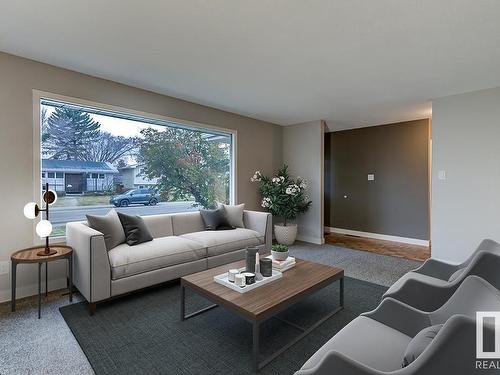 9311 169 Street, Edmonton, AB - Indoor Photo Showing Living Room