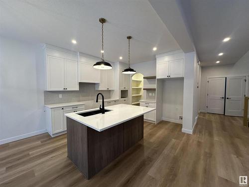 29 Cannes Cove, St. Albert, AB - Indoor Photo Showing Kitchen With Upgraded Kitchen