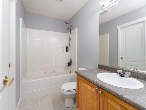 71 3380 28A Avenue, Edmonton, AB - Indoor Photo Showing Bathroom