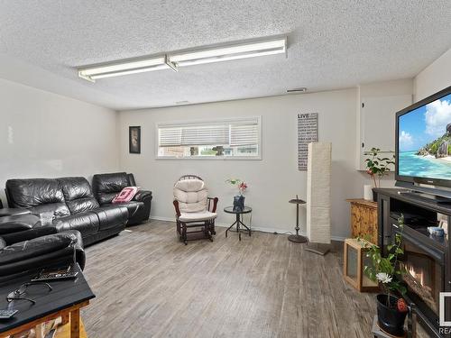 1010 16 Avenue, Cold Lake, AB 