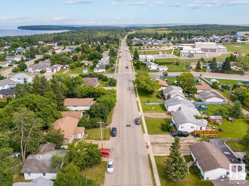 1010 16 Avenue, Cold Lake, AB 