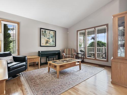 34 River Glen, Fort Saskatchewan, AB - Indoor Photo Showing Living Room