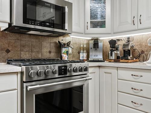 34 River Glen, Fort Saskatchewan, AB - Indoor Photo Showing Kitchen