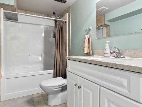 34 River Glen, Fort Saskatchewan, AB - Indoor Photo Showing Bathroom